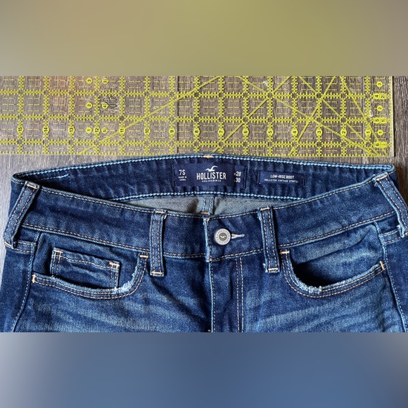 28 NWOT Hollister Low-Rise Boot dark distressed raw hem 30 L - Picture 5 of 6